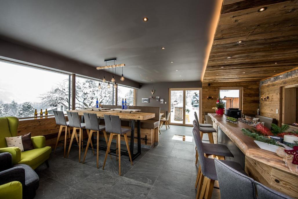 Stockis Mountaindestillerie - Appartements Леоганг Экстерьер фото